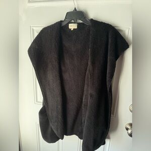 NWT JOLT Black Faux Fur Hooded Vest Nordstrom Cozy Winter